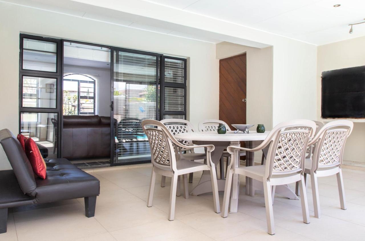 Entertainers Villa In Big Bay With Private Pool Ciudad del Cabo Exterior foto
